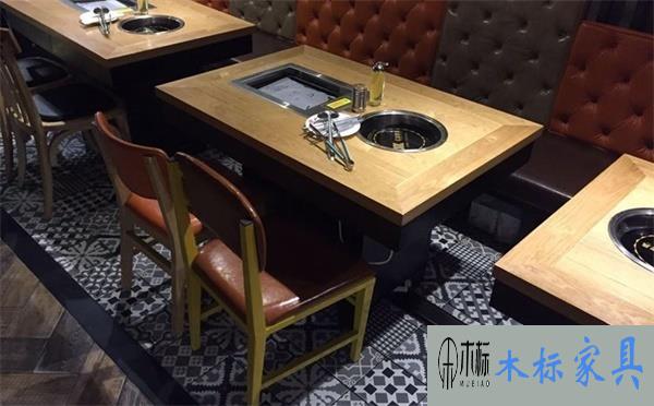 火鍋店如何選擇適合無煙火鍋桌廠家定制家具？ 