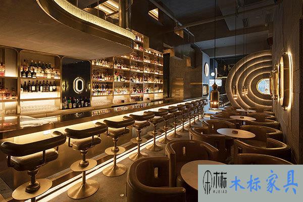 酒吧家具裝修選購酒吧桌椅需要注意什么問題? 酒吧家具裝修選購酒吧桌椅需要注意什么問題?