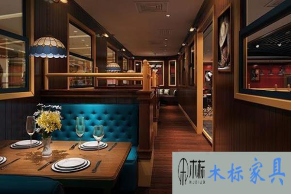 西餐廳桌椅的材質主要有哪些？如何選擇呢？  